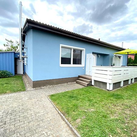 Kapitaens-Bungalow Am See Göhren-Lebbin Exteriör bild